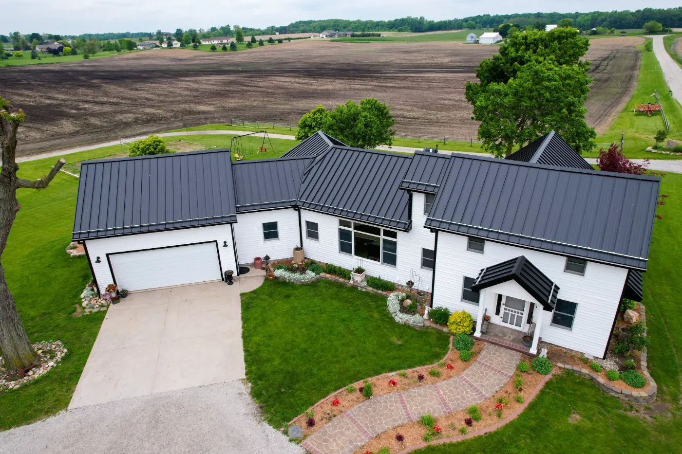 Manufacturer-certified roof installation in Spencer